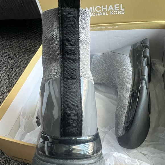 Michael Michael Kors Kendra Reflective Stretch Knit Sock Sneakers Booties - Picture 3 of 4